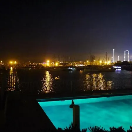 Apartamento Vue Exceptionnelle Sur La Mer, Piscine, Parking Privé - Sur L'île Des Pêcheurs Agde