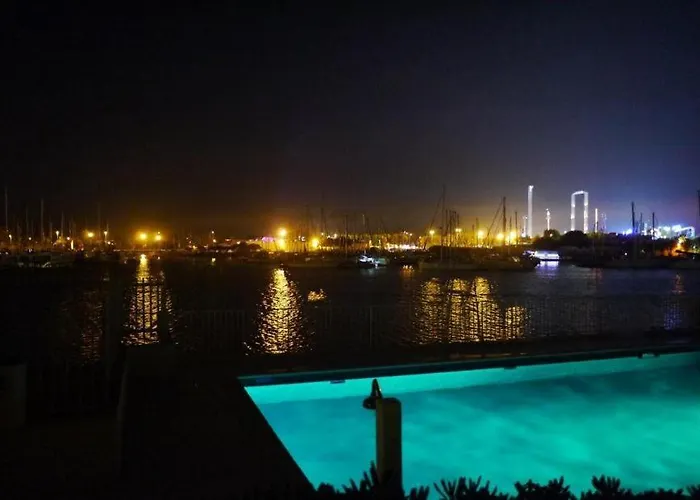 Διαμέρισμα Vue Exceptionnelle Sur La Mer, Piscine, Parking Prive - Sur L'ile Des Pecheurs Agde